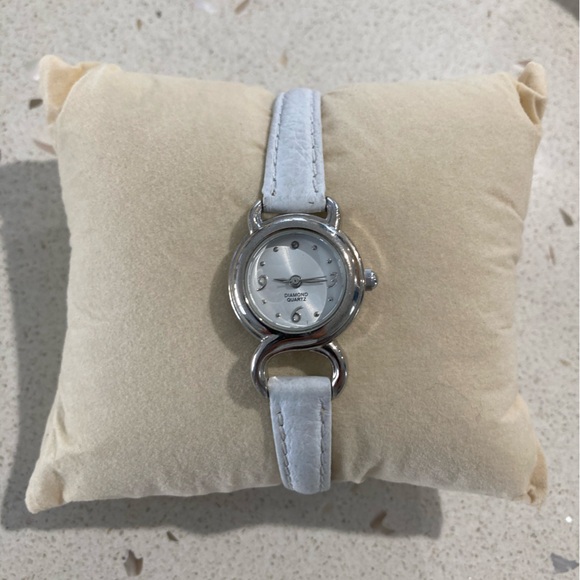 Watch Set - Picture 4 of 5